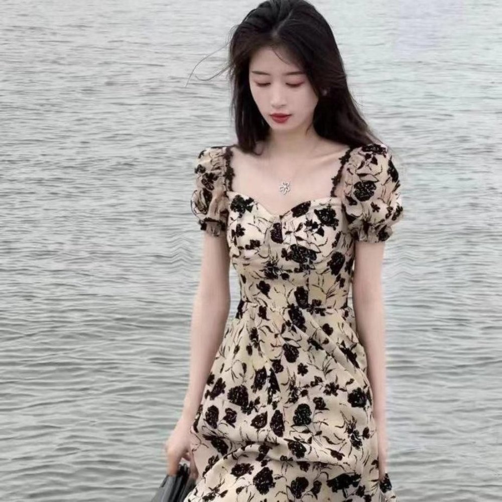 Suspender dress niche oil painting wind fairy qi super xian sen series tea break